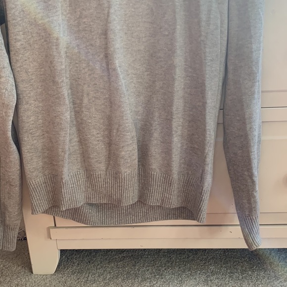 Womens light gray turtleneck sweater - Picture 5 of 5